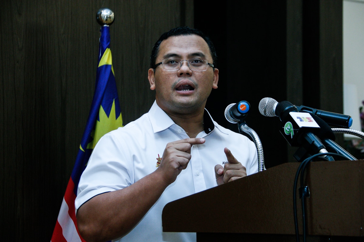 MB: Selangor sumbang makanan bantu petugas kesihatan, barisan hadapan