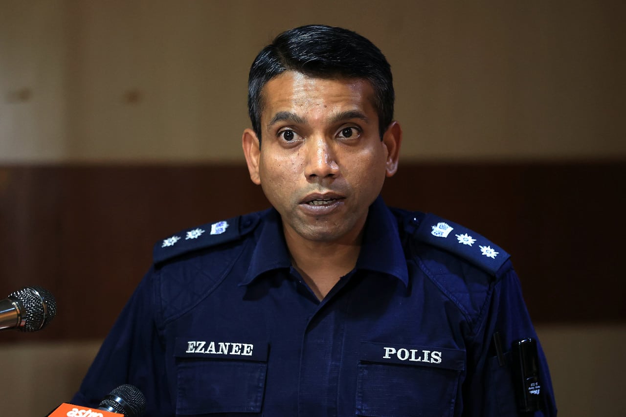 Lima lelaki ditahan memandu di bawah pengaruh alkohol