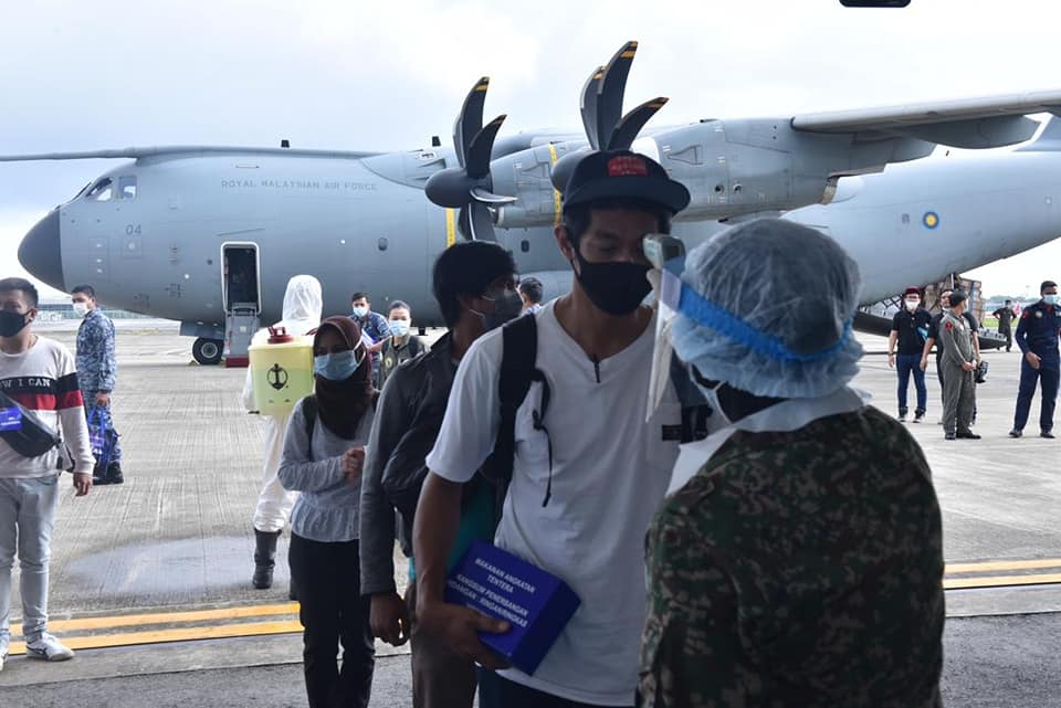 TUDM hantar pulang 19 rakyat tempatan bebas Covid-19