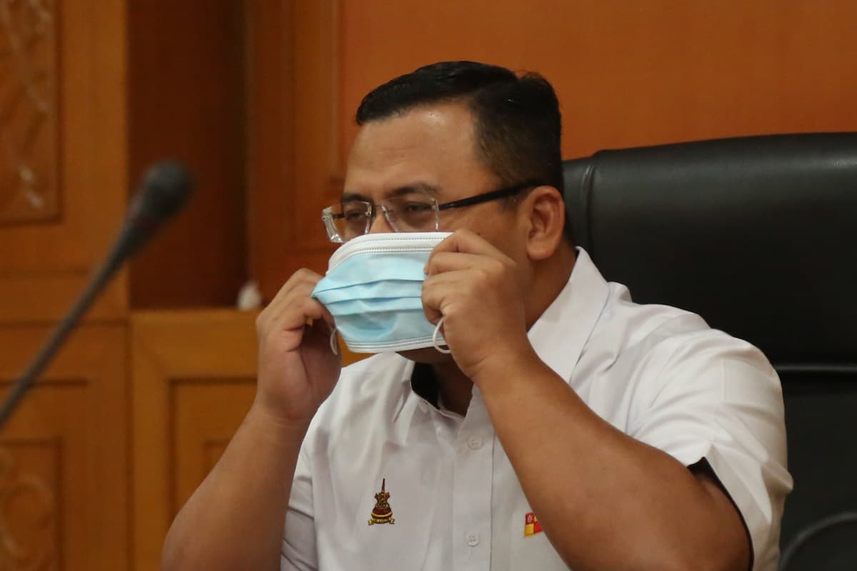 MB: Wajib pakai topeng muka jika berurusan di premis kerajaan
