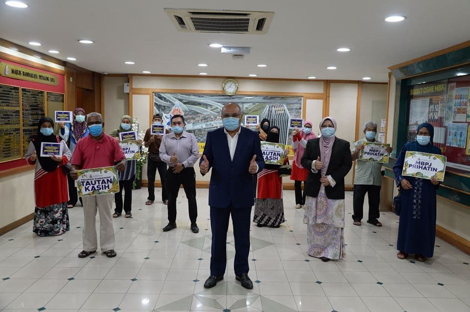 50 penduduk Petaling Jaya terima sumbangan sempena Aidilfitri