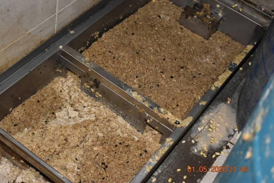 Premis buang sisa soya dalam sistem pembentungan diserbu