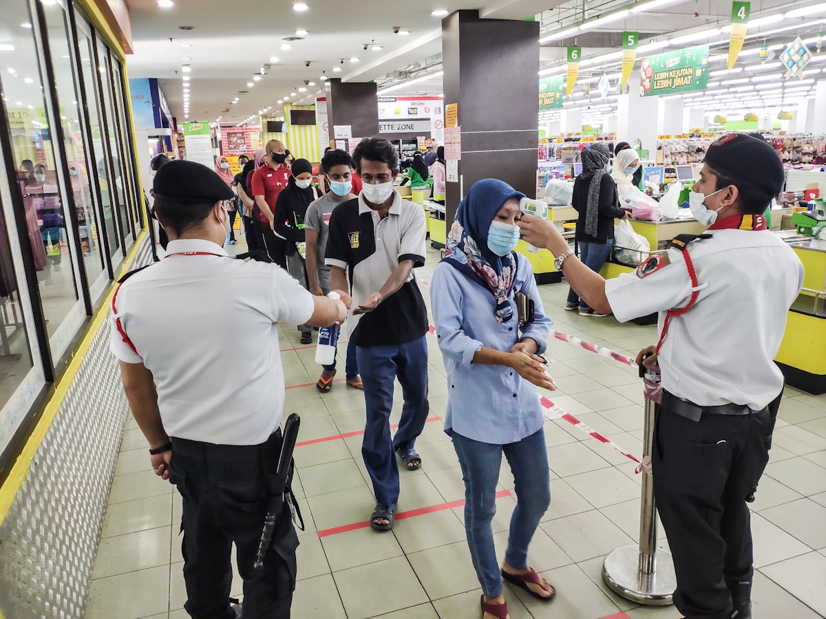 Covid-19: Adakah anda yakin suhu badan disaring betul?