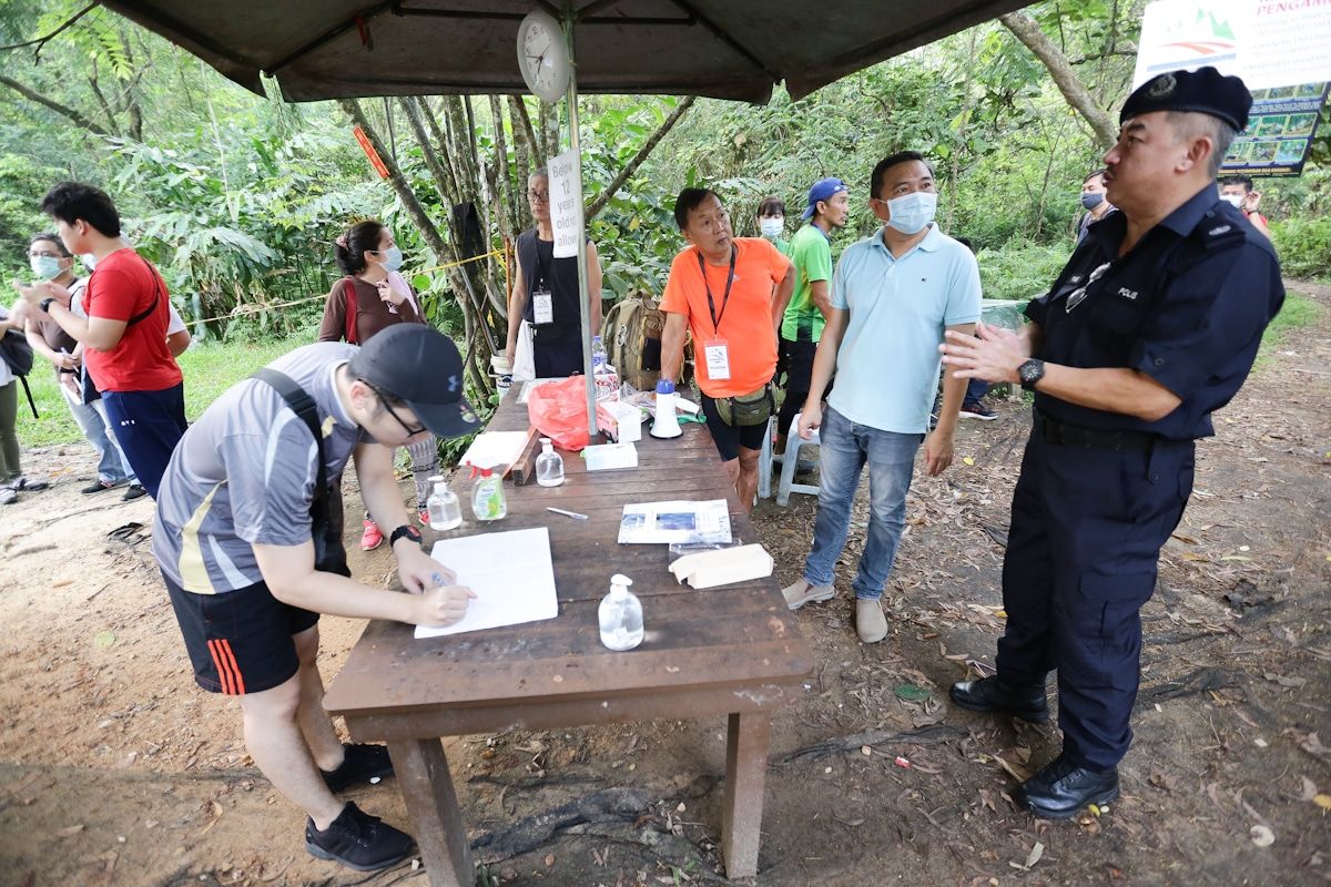 Elak senasib Broga, laluan keluar masuk Bukit Wawasan dikawal ketat