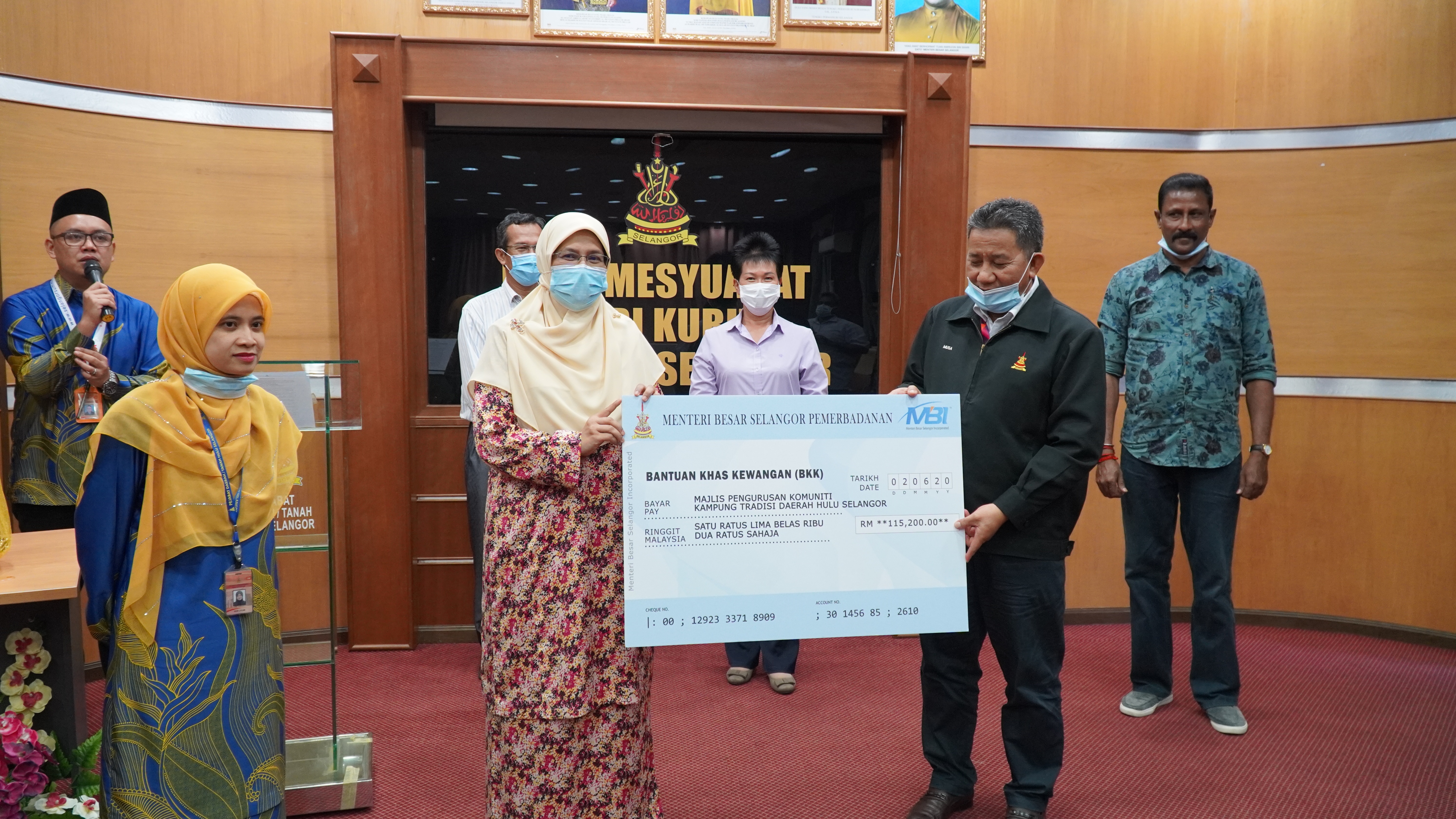 Bayaran khas ahli majlis komuniti kampung selesai minggu depan