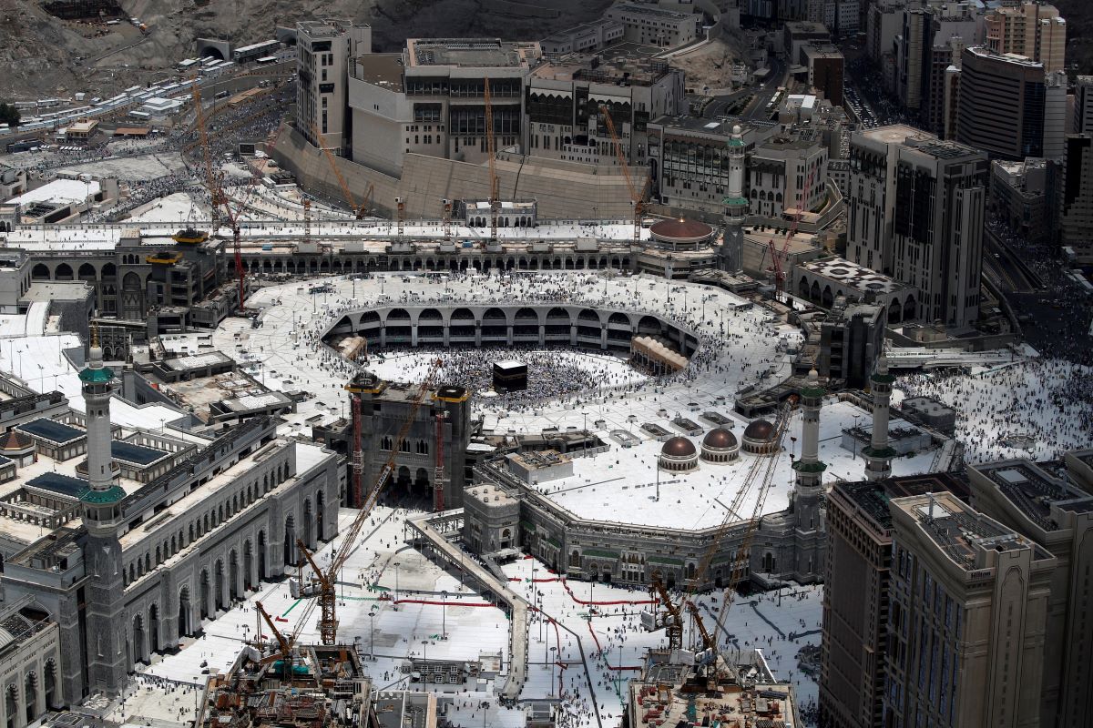 No need for vaccination status checks, vaccine info registration to enter Two Holy Mosques