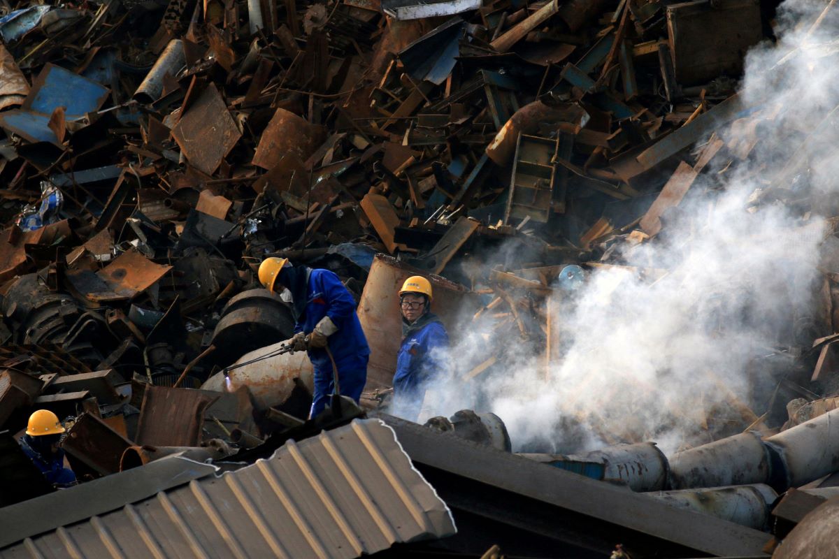 All tangled up: China confusion leaves scrap metal stranded overseas
