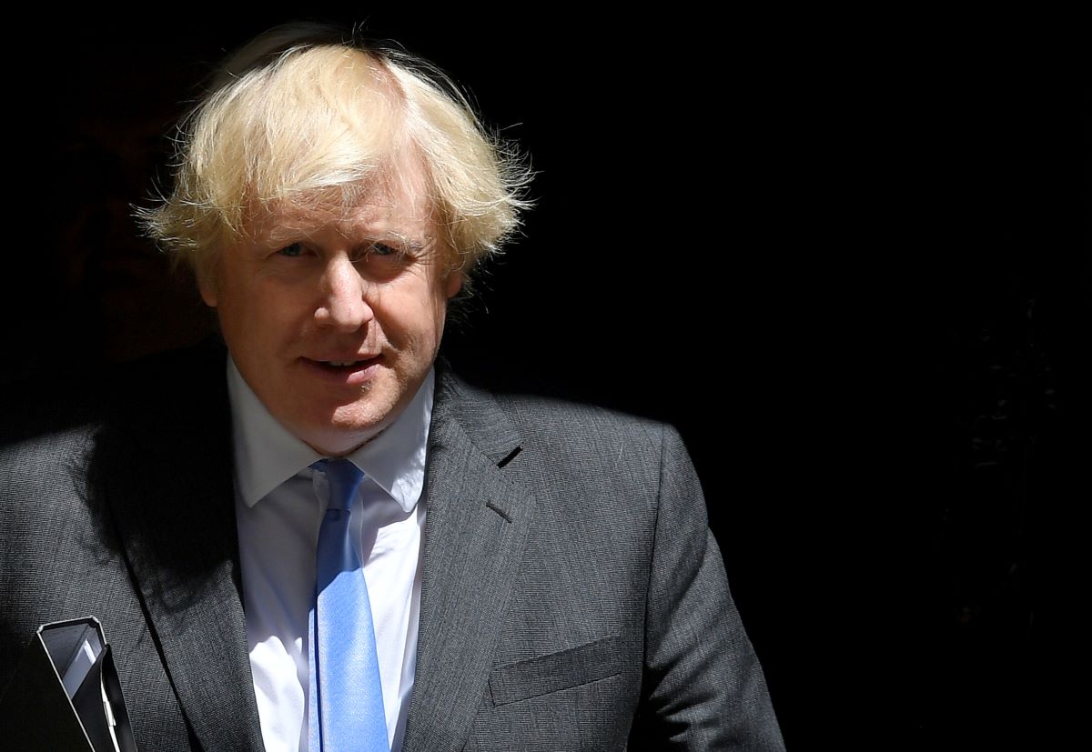 Humbled British PM apologises after fine for lockdown birthday bash