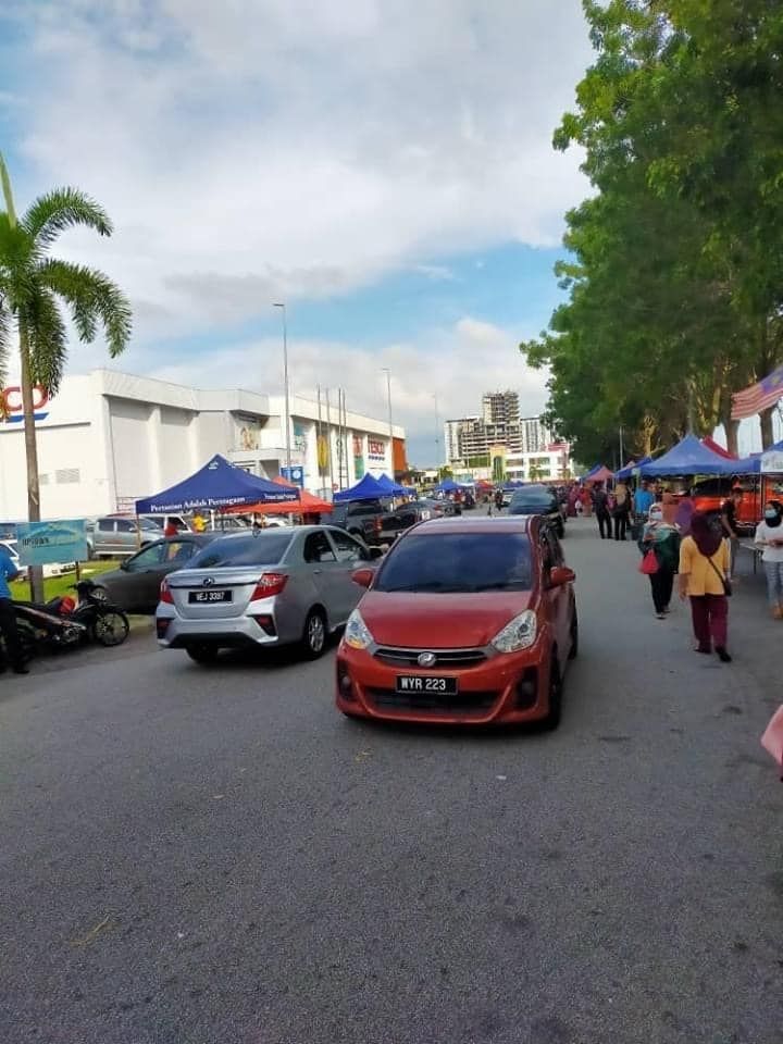 அனுமதியில்லாத வணிக நடவடிக்கைகள்; 40 வணிகர்களுக்கு மூடும்படி கட்டளை- எம்பிகெஜே