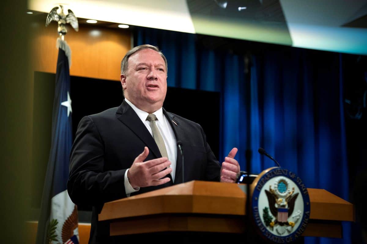 US rejects China's claims in South China Sea, adding to tensions