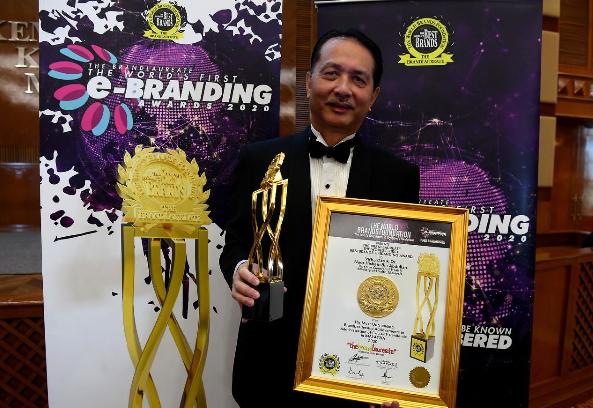 Dr Noor Hisham receives BrandLaureate Award for Outstanding Leadership