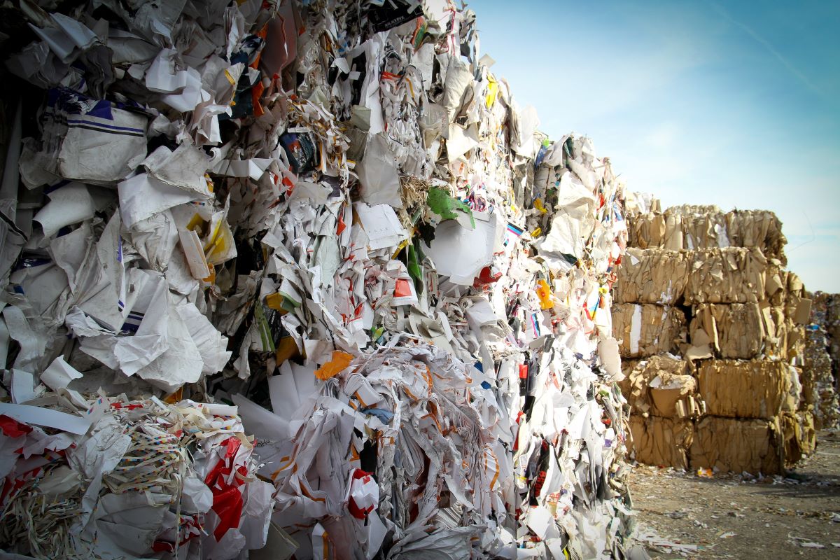 Govt targets six waste-to-energy plants by 2021