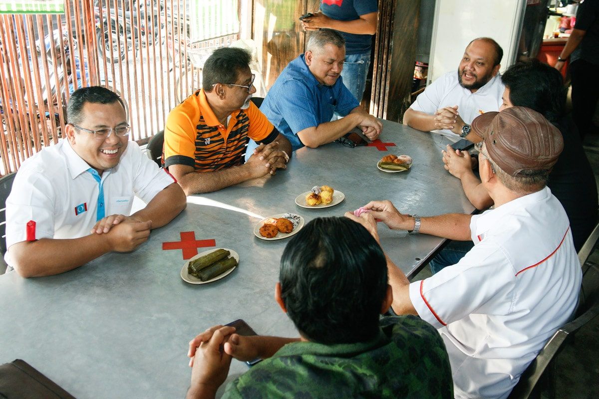 இரண்டு டோஸ் தடுப்பூசி பெற்றவர்களுக்கு மட்டும் உணவகங்களில் அனுமதி