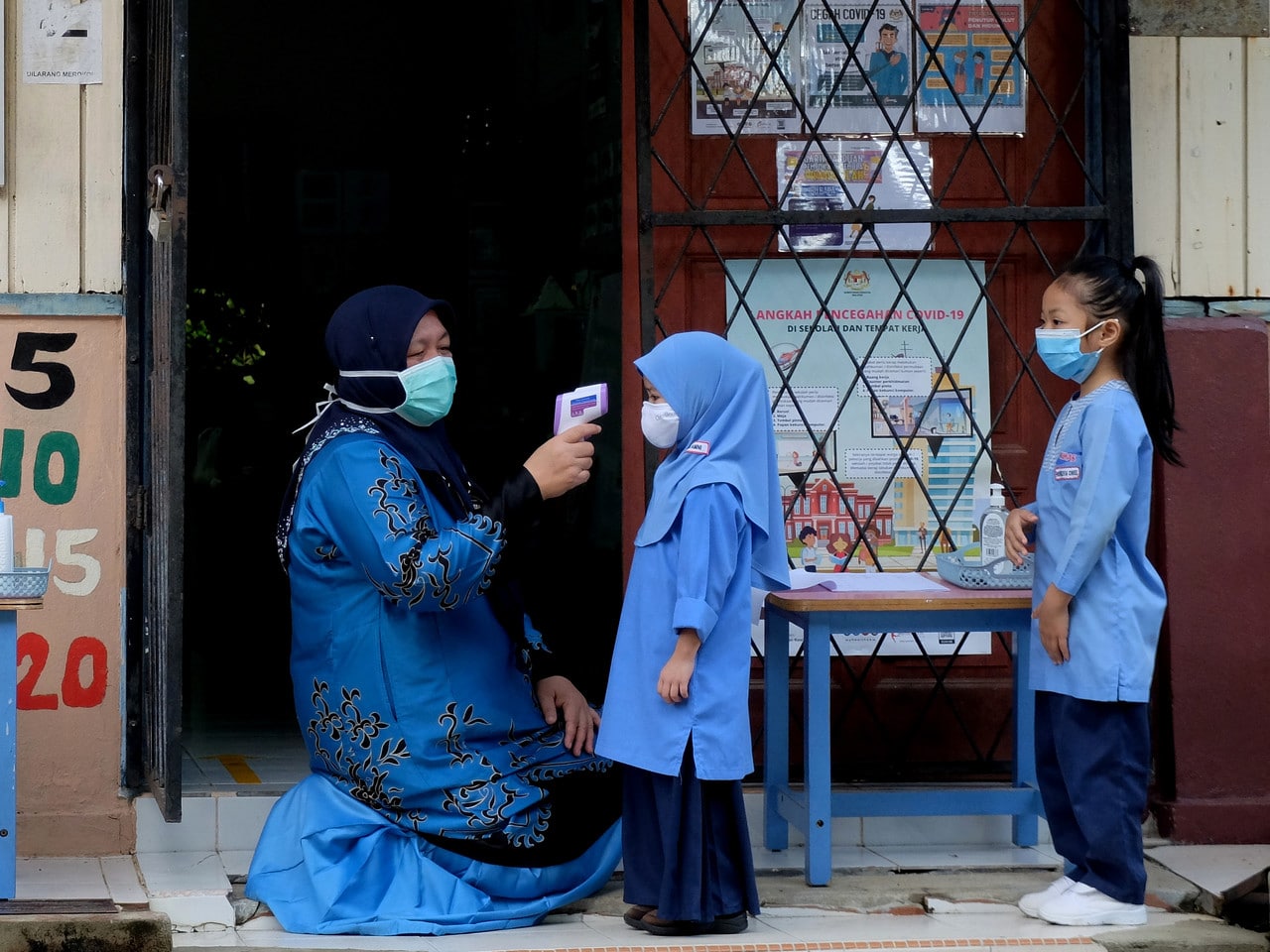 Murid tiada seragam sekolah boleh pakai baju biasa hingga 26 Mac