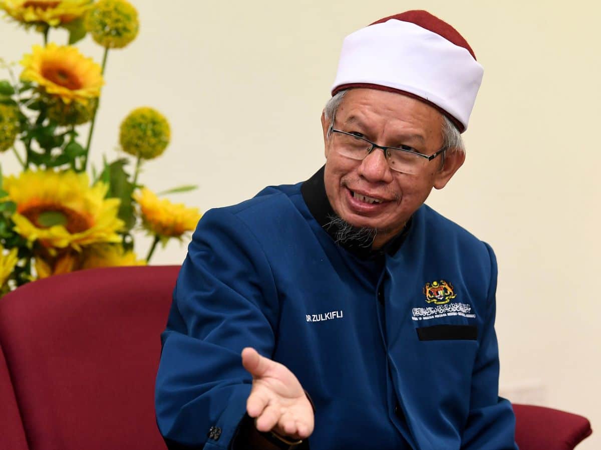 Govt awaits Agong’s consent for edict on Covid-19 vaccine