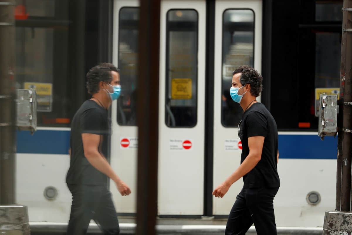 U.S. coronavirus cases hit new global record, rising almost 55,000 in single day