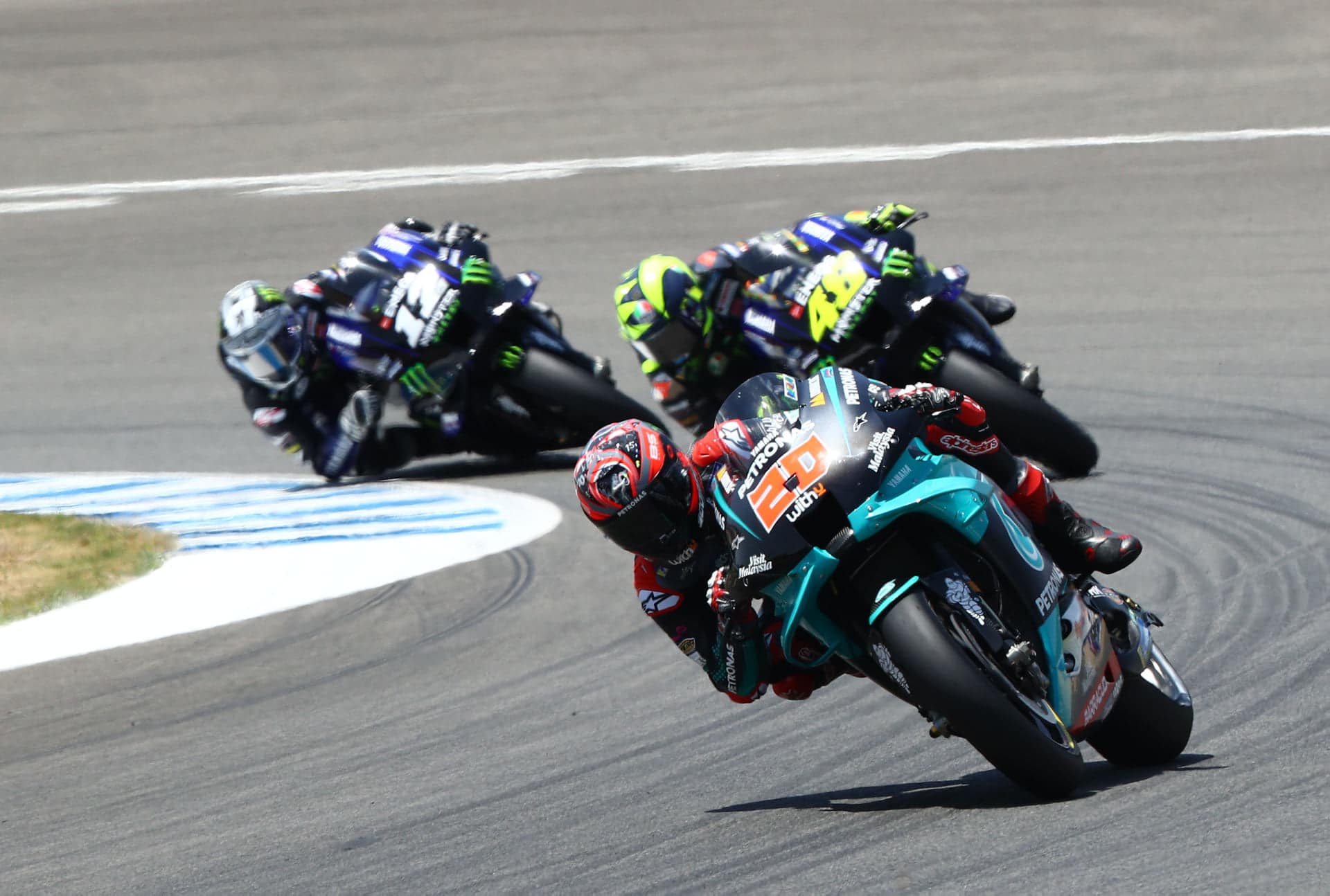 Kemenangan berganda lonjak semangat Petronas Yamaha SRT