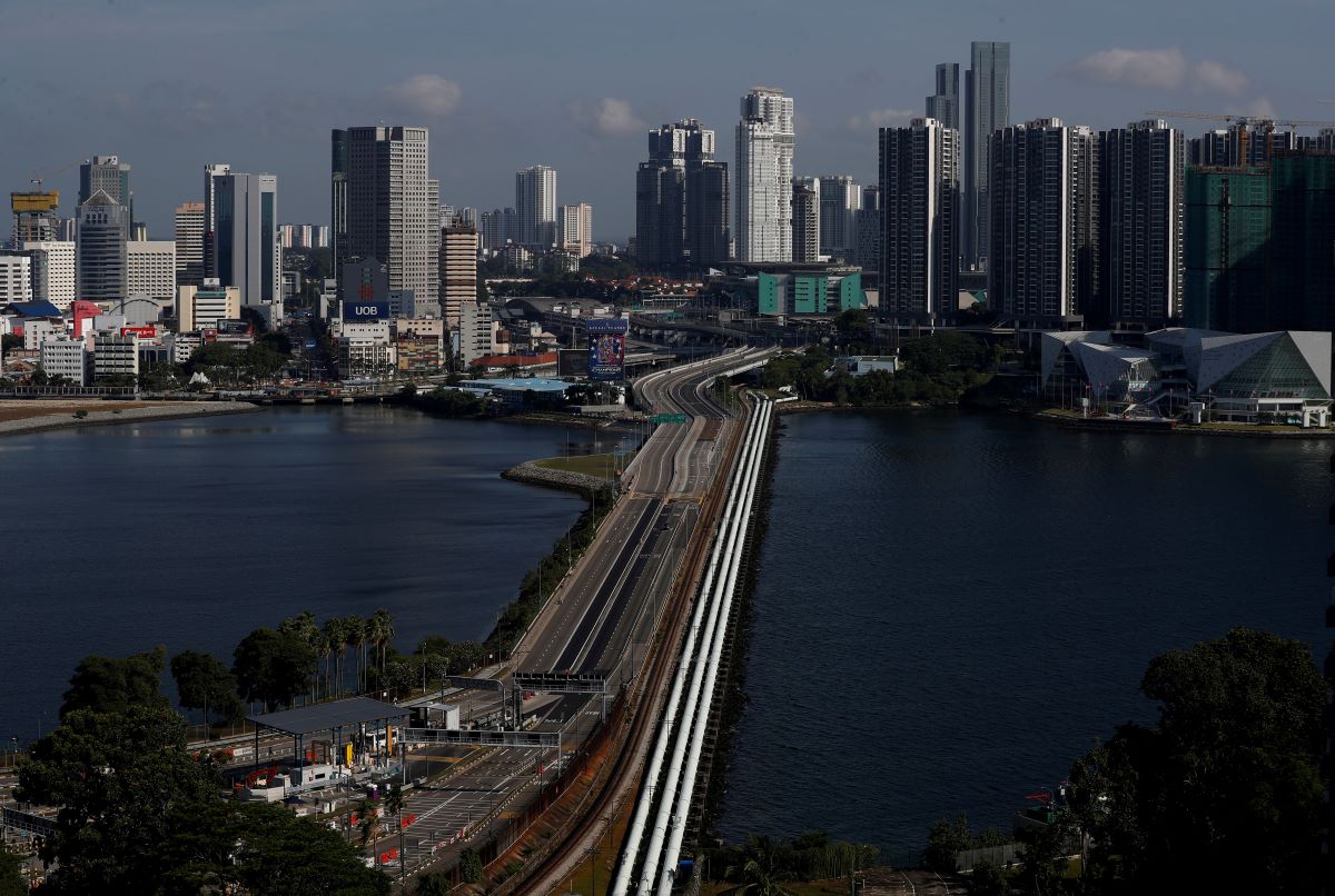 Malaysia to temporarily suspend travel bubble with Singapore — Health DG