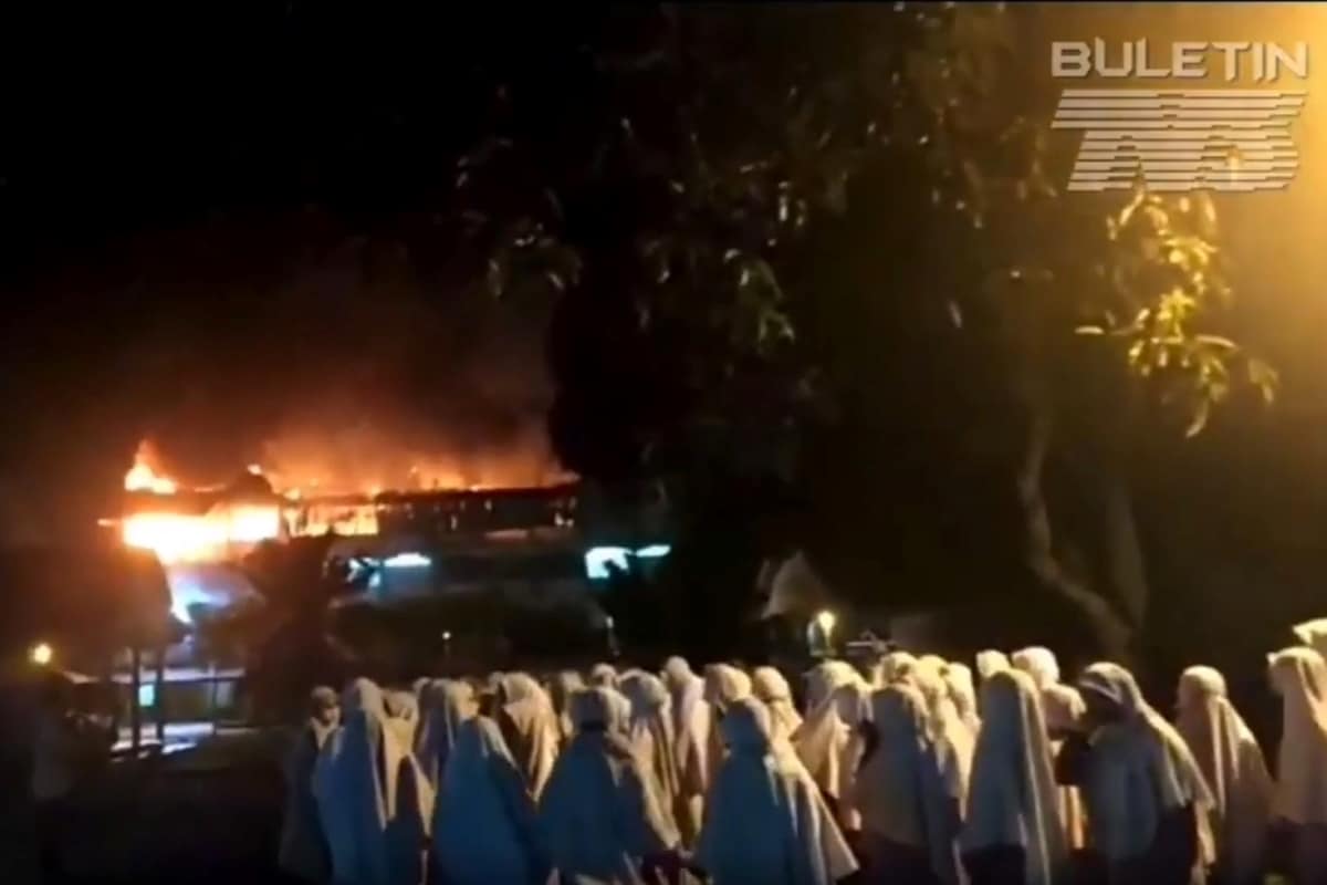 131 students of tahfiz in Kuala Langat escape fiery end in early morning blaze