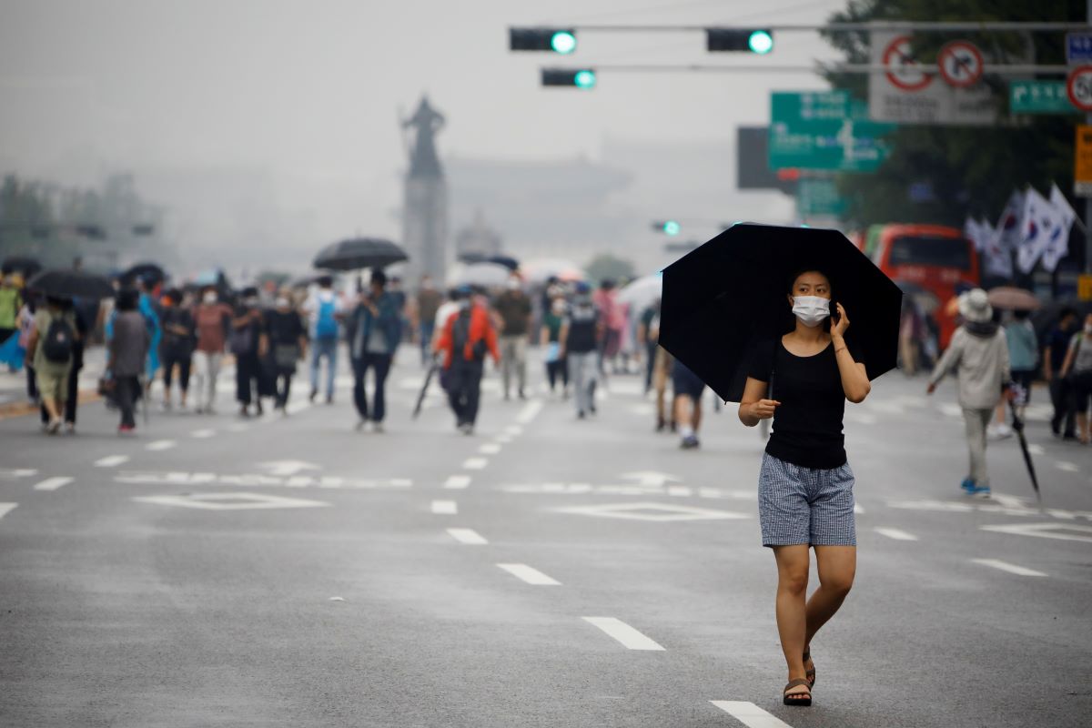 Coronavirus outbreak threatens South Korean capital