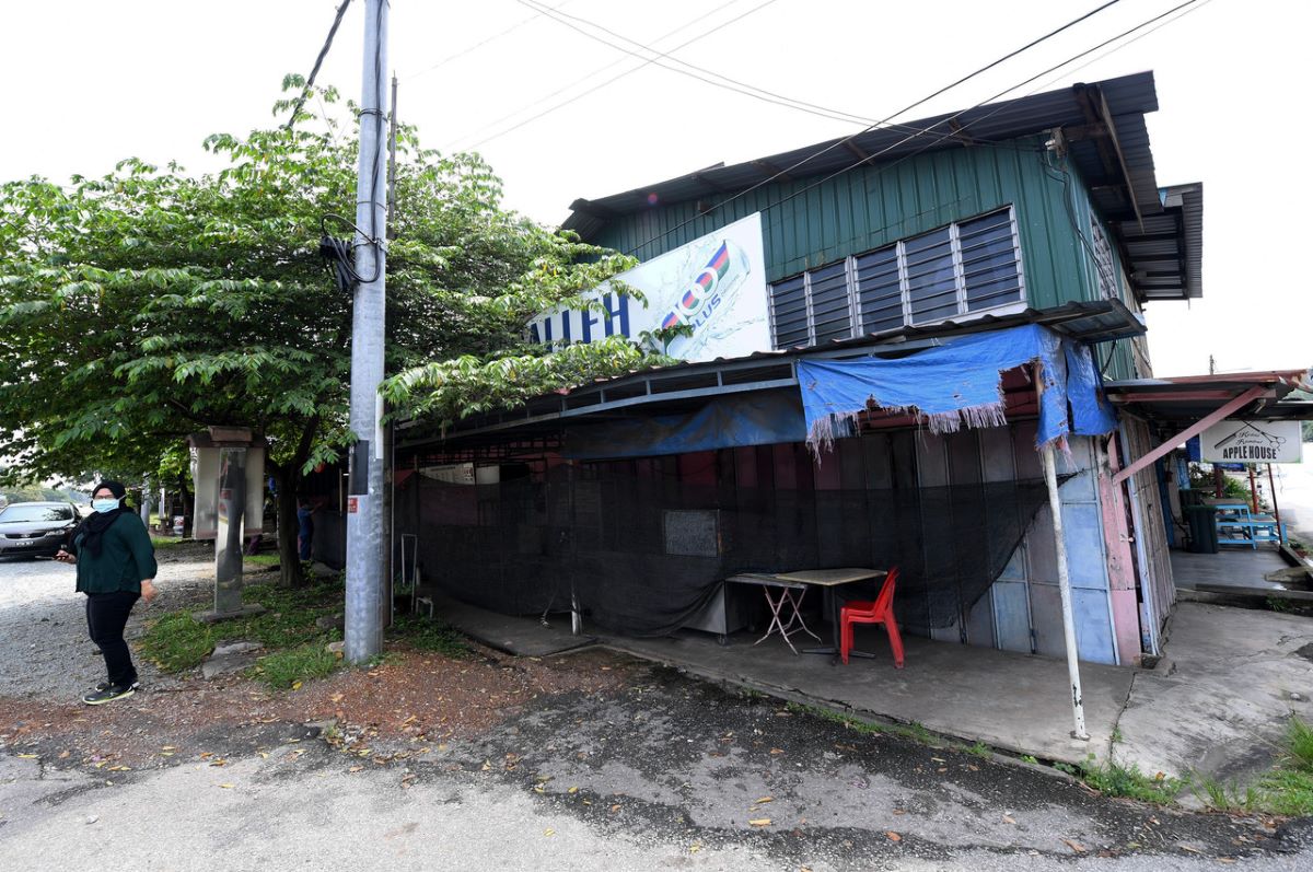Nasi kandar eatery owner linked to Sivagangga cluster fined RM12,000, jailed 5 months