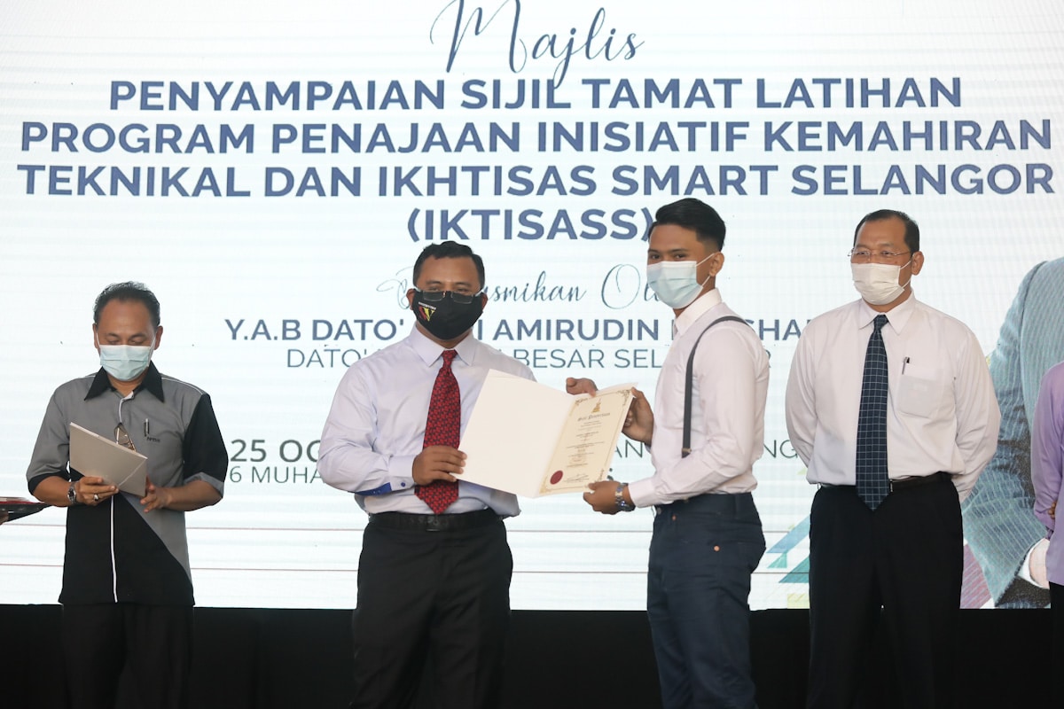 Peruntuk RM15 juta untuk IKTISASS, buka peluang lepasan tahfiz