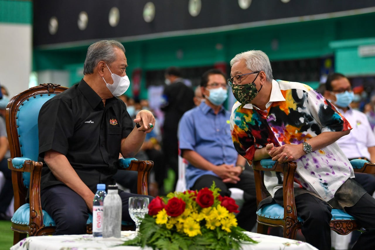 PM gesa rakyat anggap diri petugas barisan hadapan perangi Covid-19
