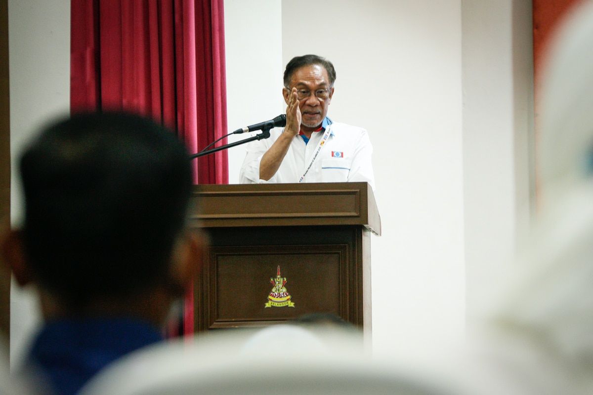 Anwar: Pertahan Selangor, mulakan kerja pilihan raya