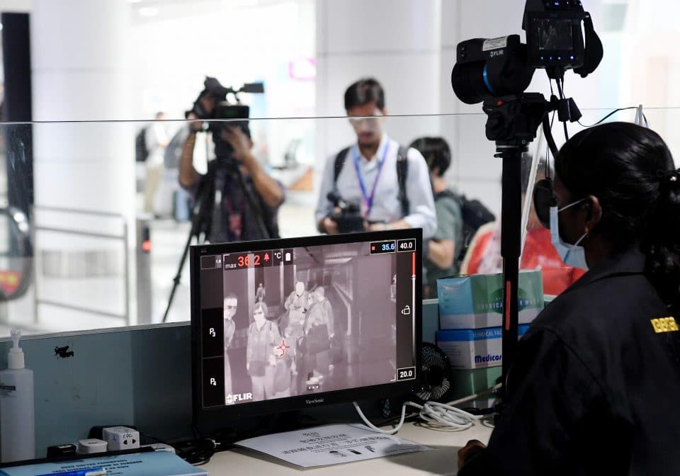 46人违反复原行管令被捕