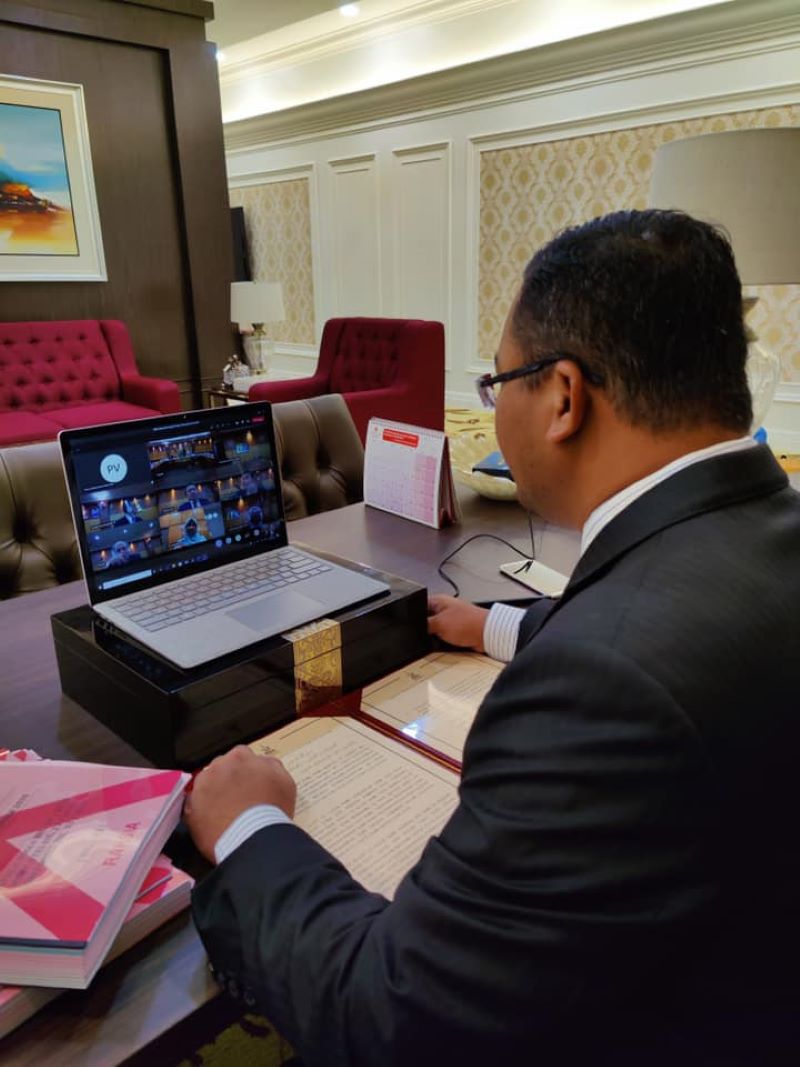 MB chairs state exco meeting online