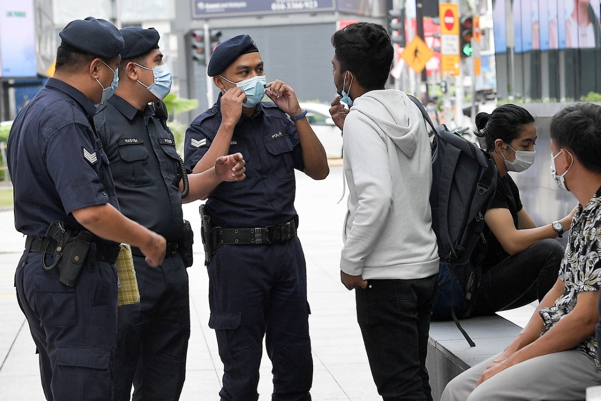 Wearing face masks indoors now optional — KJ