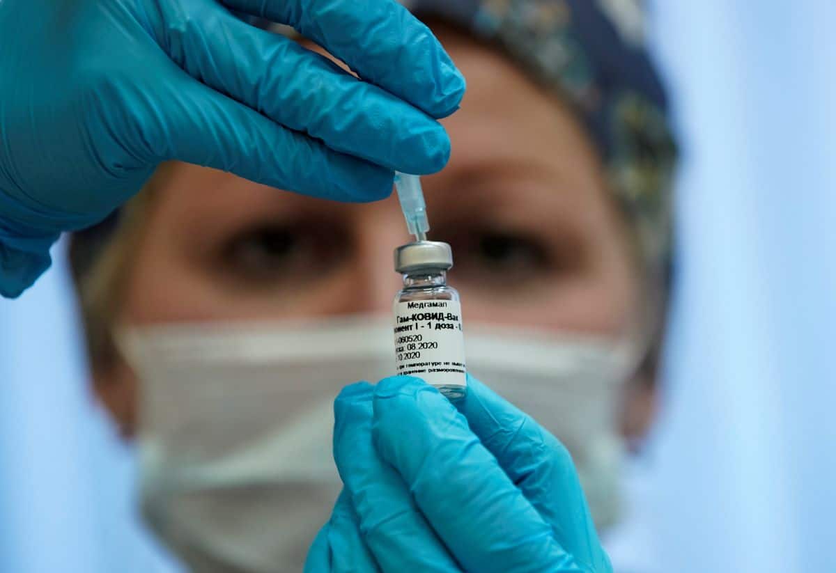 'We're confident': Russia to share legal risks of Covid-19 vaccine