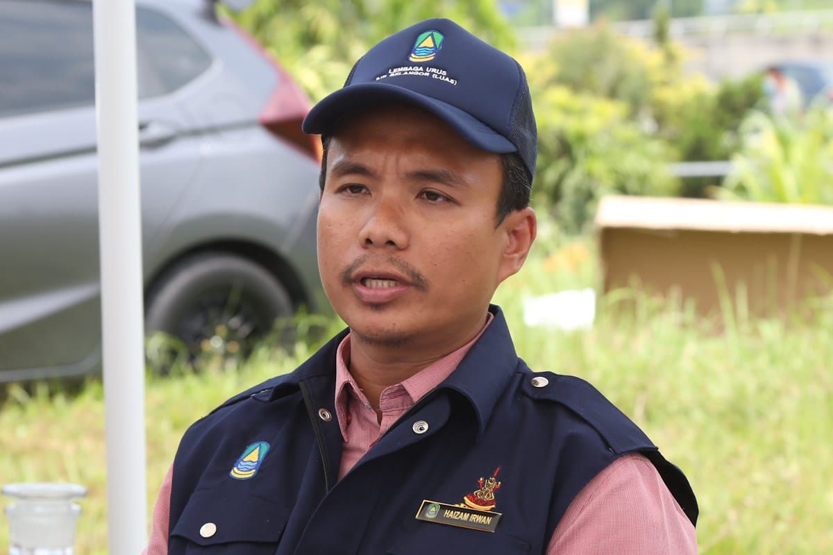 Sampel air Sungai Gong dihantar ke jabatan kimia