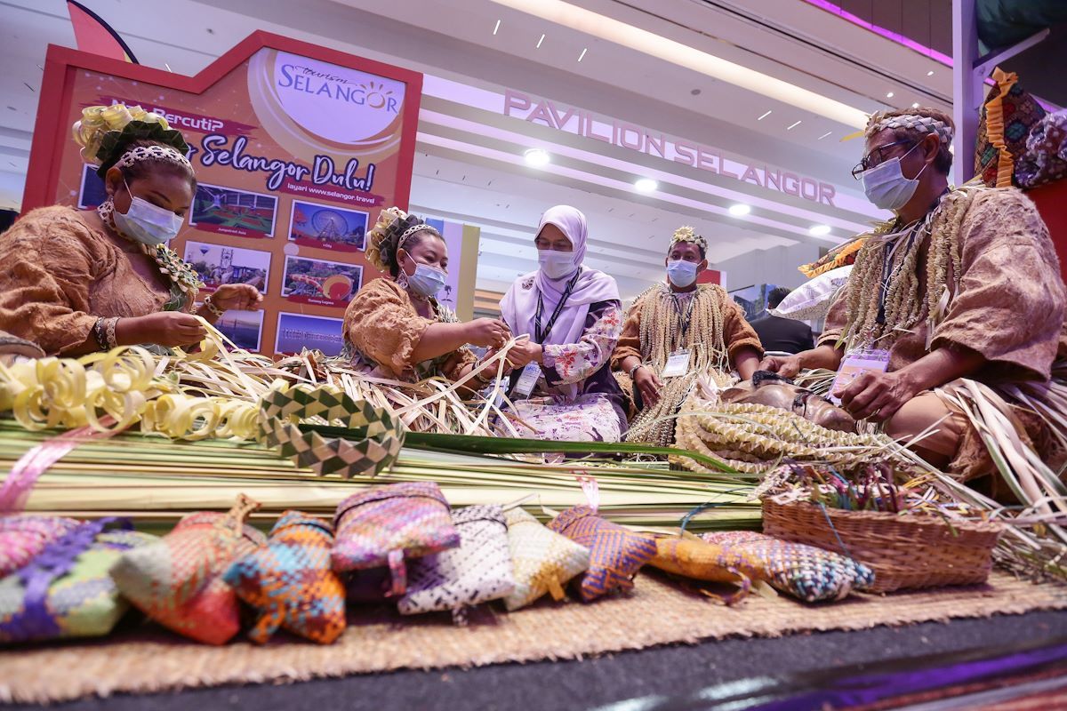 Selangor plans to set up a handicraft centre