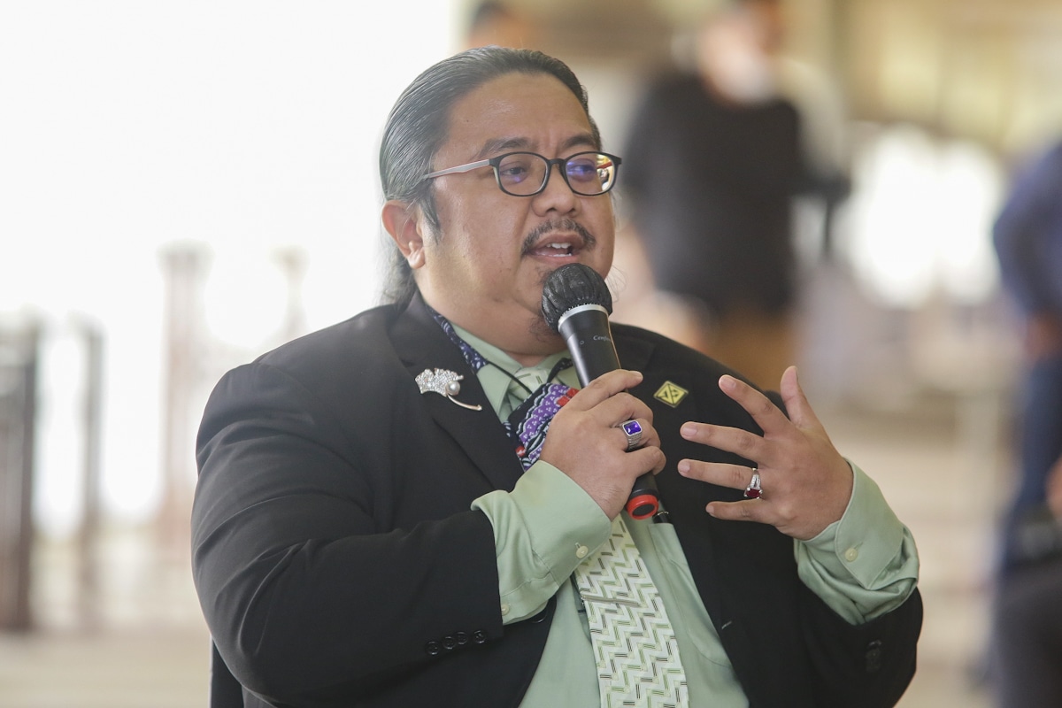 Bantu rakyat kurang mampu tambah pendapatan berniaga secara maya
