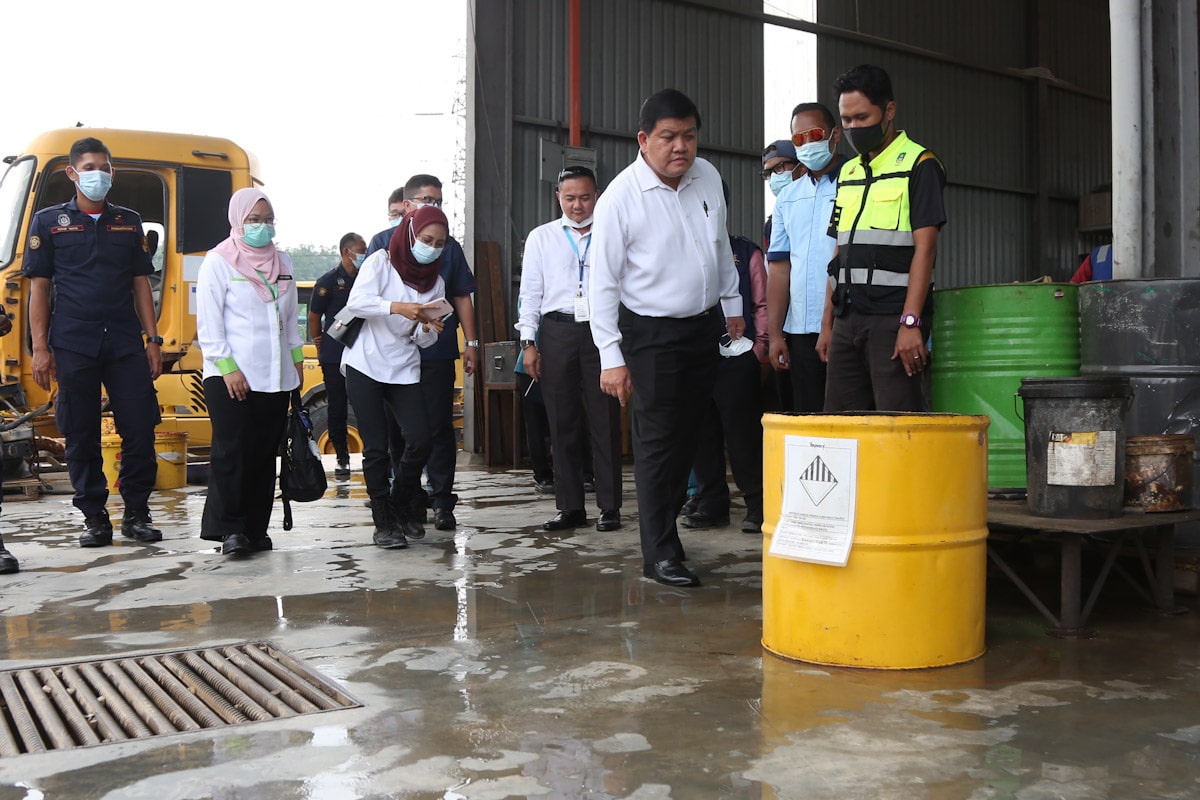 Punca Sungai Selangor tercemar, kilang selenggara jentera disita
