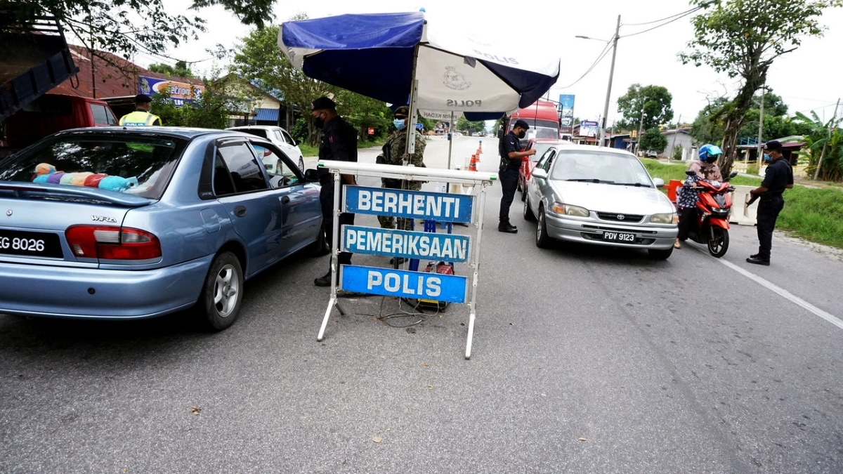 Ops Benteng: 120 illegal immigrants nabbed — Ismail Sabri