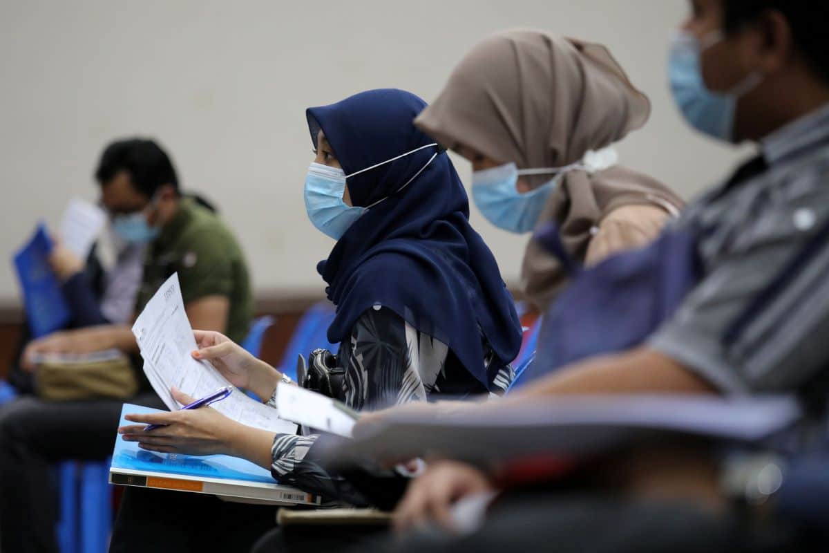 Unemployed graduates down to 4.1 pct in 2021