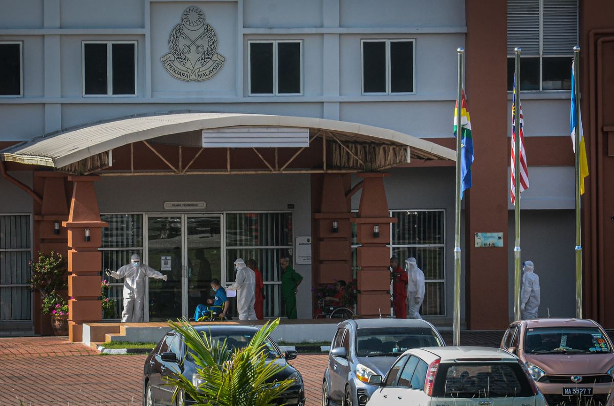Police tighten monitoring at Seberang Perai Prison, staff quarters