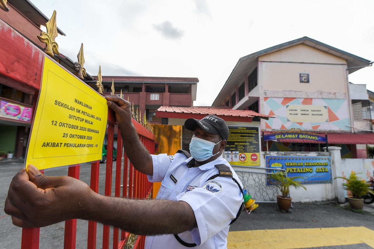சிலாங்கூரில் முழுவதும்  நடமாட்டக் கட்டுப்பாடா  மந்திரி புசார் ஆச்சரியம் 