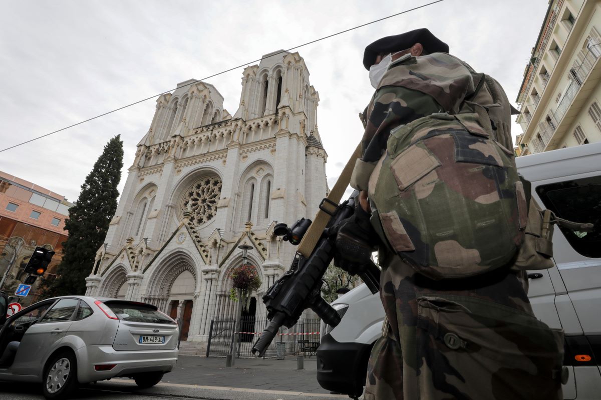 Qatar strongly condemns knife attack in French city of Nice