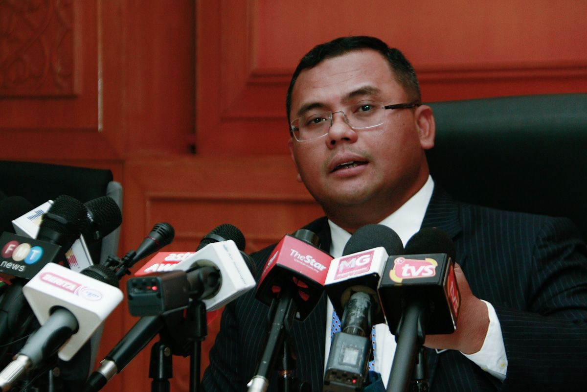 Selangor govt plans relocation of factories near rivers, says MB