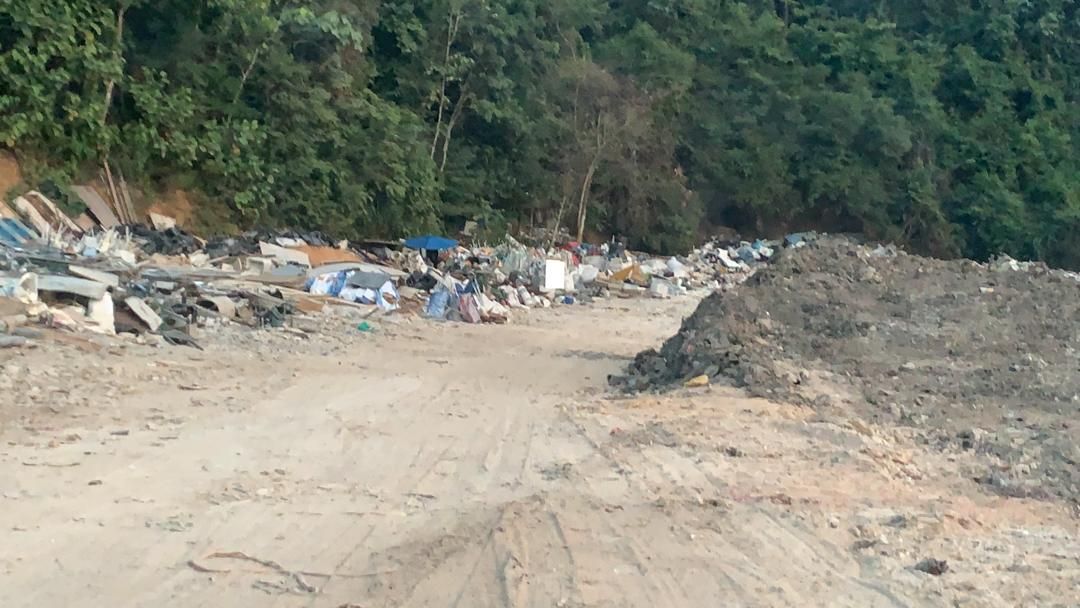 சட்டவிரோதமாக குப்பை கொட்டும் நடவடிக்கையை புகார் செய்த கவுன்சிலருக்கு மிரட்டல்