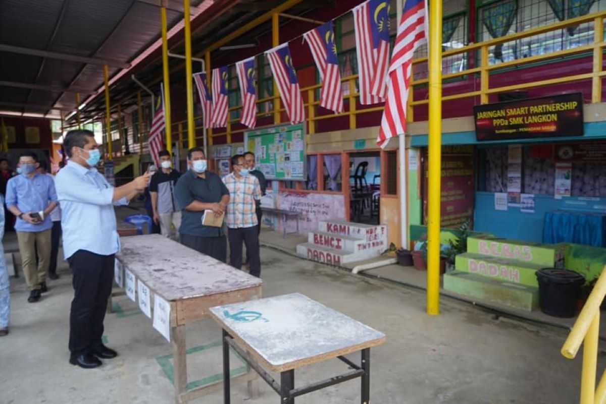 MOE’s decision to close schools based on data analysis, detailed discussions — Radzi