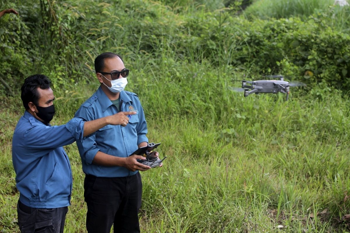 Police hunt individual behind Sg Batang Benar pollution