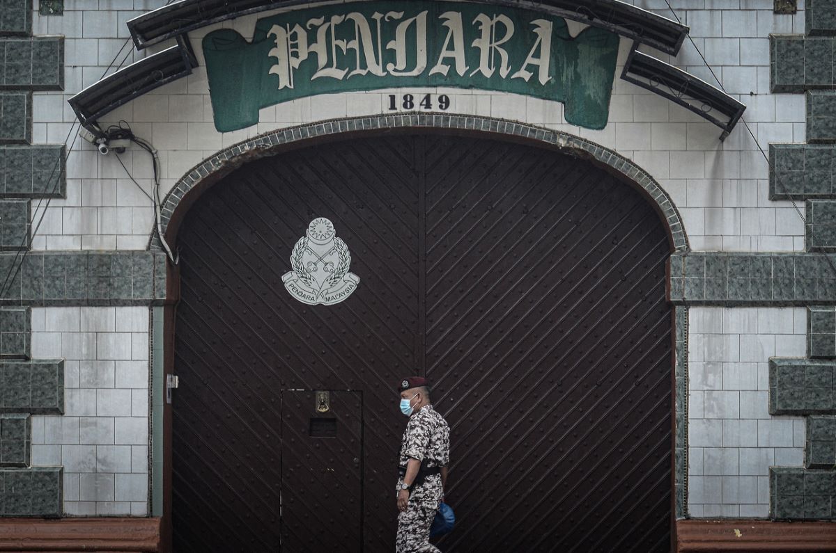 Senate, Dewan Rakyat to set up joint committee to address overcrowding, Covid-19 in prisons
