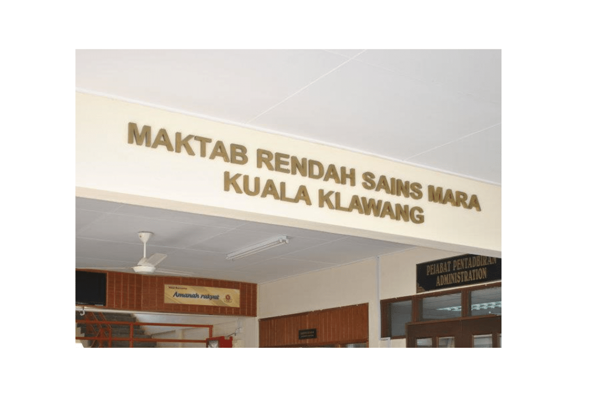 207 MRSM Kuala Klawang students suffered from food poisoning