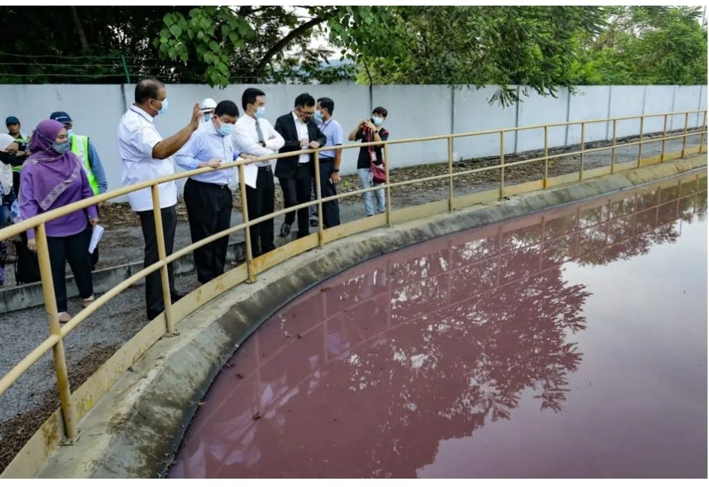 雪河受污染：排污站一周前发现异样  雪州不满英达丽水没通报