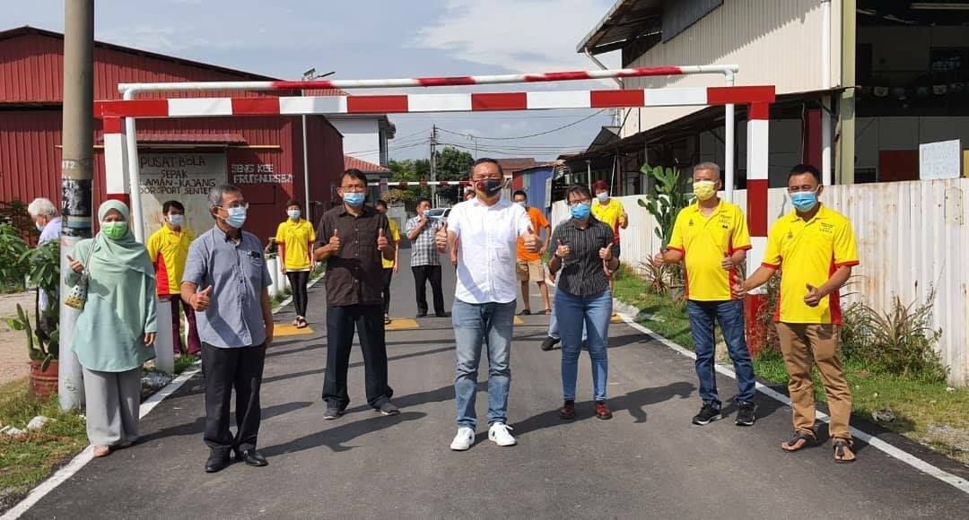 拨2万提升关东新村路  黄思汉：纾解居民塞车苦