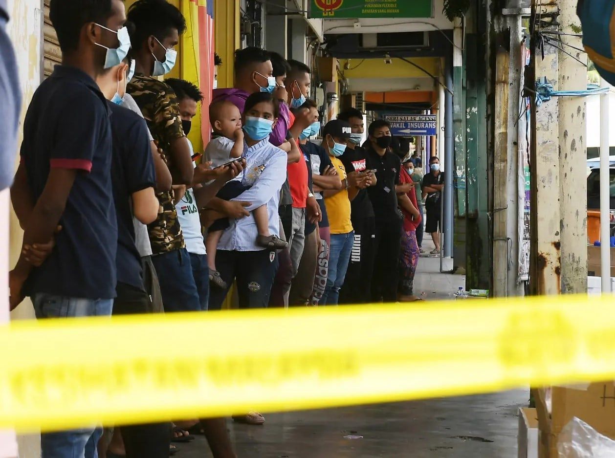 Medan 88区加强管制解除  警方续追踪200 未检测居民